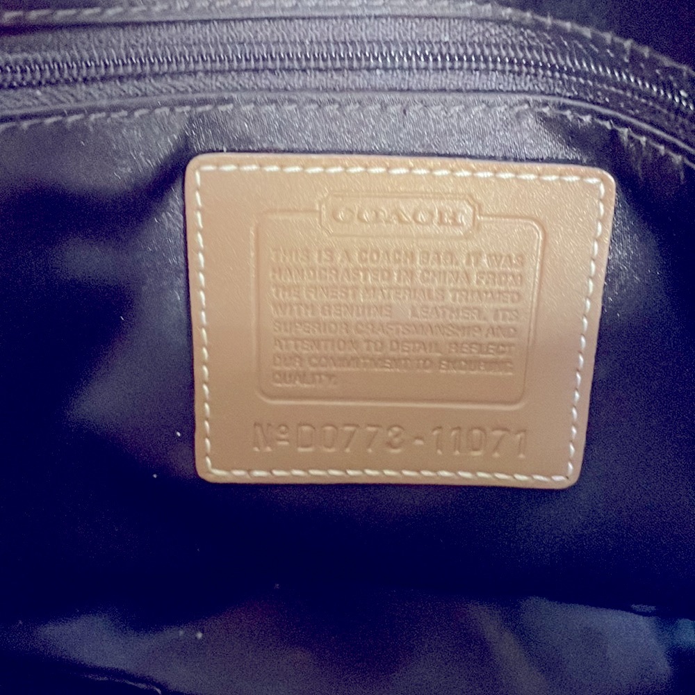 Vintage Coach signature shoulder bag (00773-11071) - Picture 13 of 16